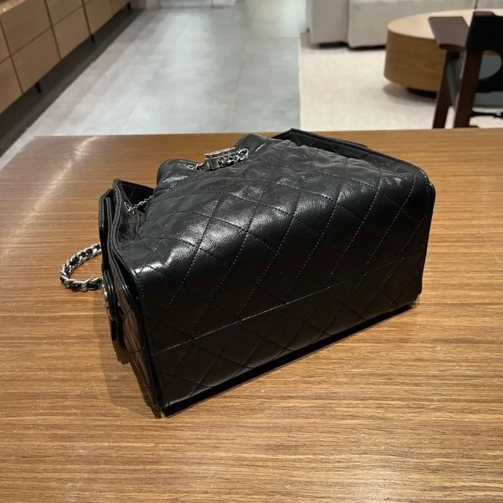 Chanel Women Pre-Loved Bag Very Good Condition